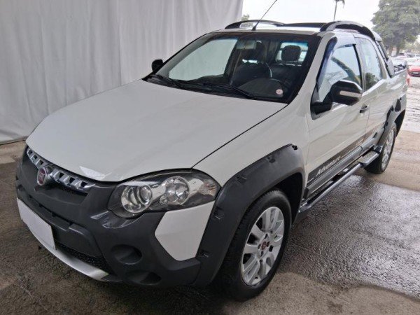 Fiat Strada ADVENTURE 1.8 16V